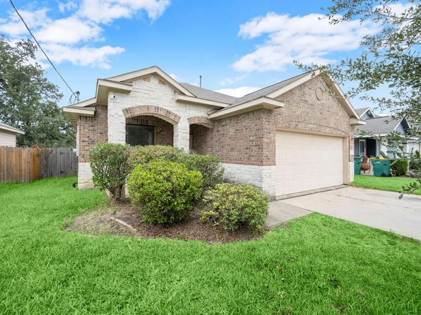 2313 Shady Tree Ln