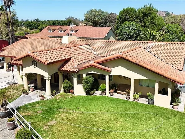 5560 Rio Rd, Riverside, CA 92509
