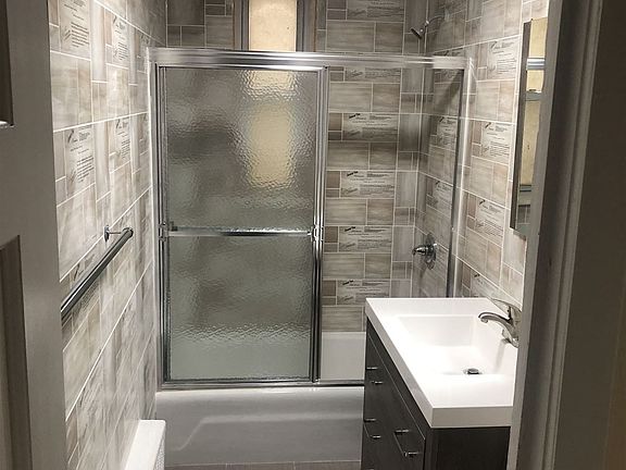 FAEA0023-7FC9-4F82-B69C-ECED0FCA55A8