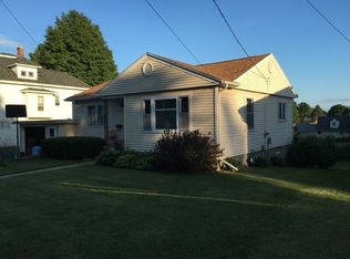 405 W Center St, Monona, IA 52159