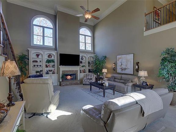3rd image of 4711 Quailwood Dr