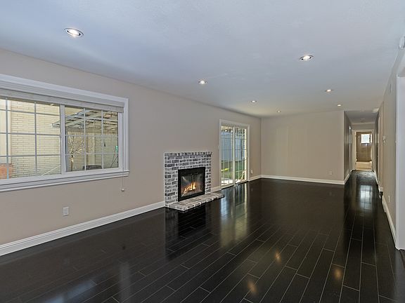 5th image of 5330 Great Oaks Dr
