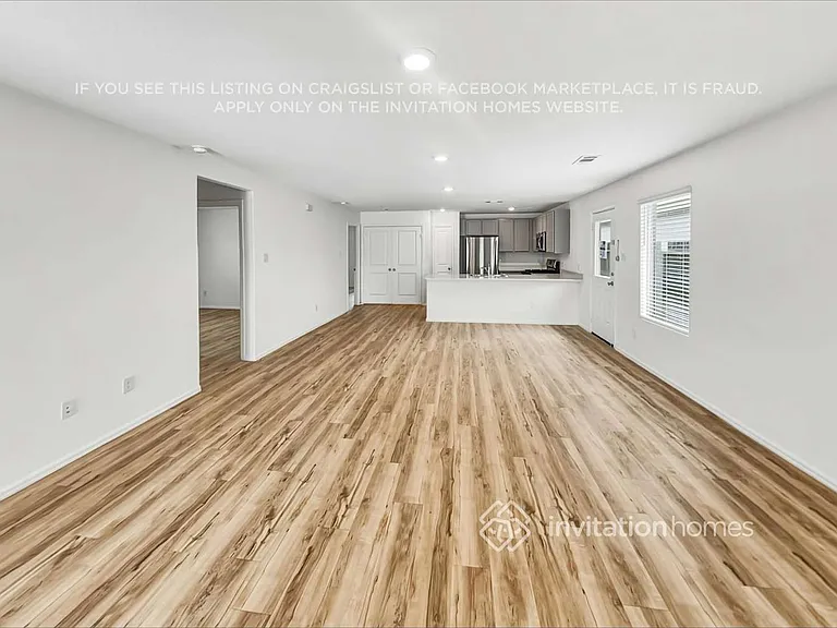22259 Stoney Ravine Dr — Photo 3