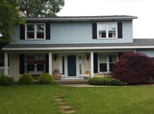 1843 Newcastle Dr, Jenison, MI 49428