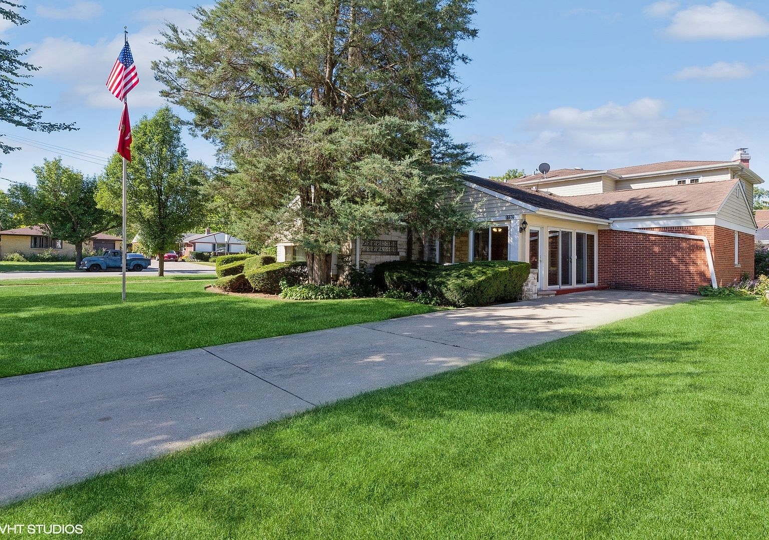 1192 St, Des Plaines, IL 60016 MLS 11878057 Zillow