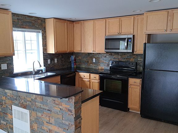 4th image of 5342 16th Ave S #1