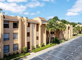 530 Cranes Way APT 303, Altamonte Springs, FL 32701