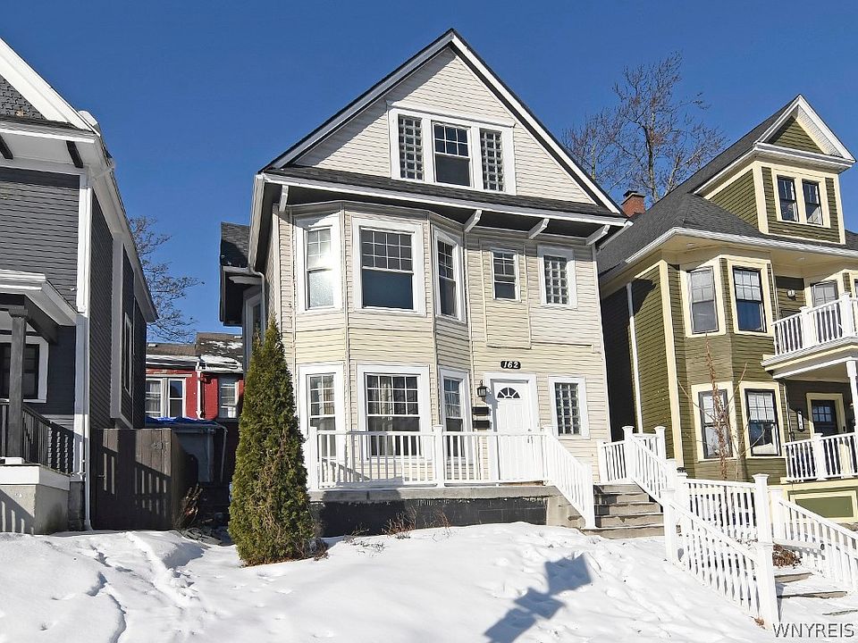 1st image of 162 Harvard Pl