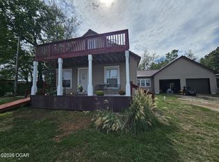 364-366 Phoenix Splitlog Rd, Goodman, MO 64843
