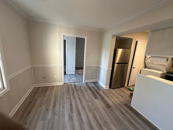 2nd image of 14368 Avocado Ct #14368