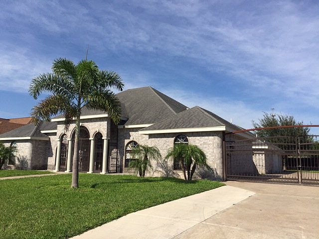 1st image of 1603 Wayne Dr