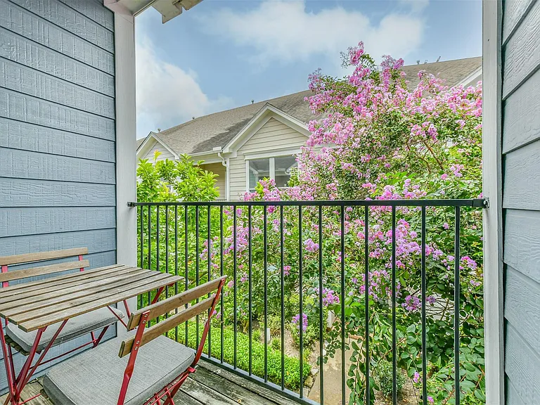 1715 Stuart St — Photo 24