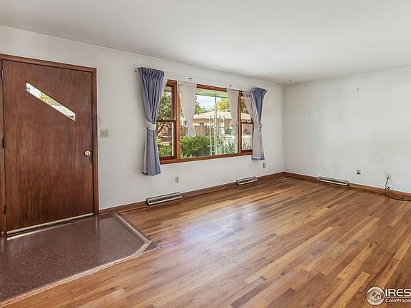 2nd image of 1628 Smith Pl
