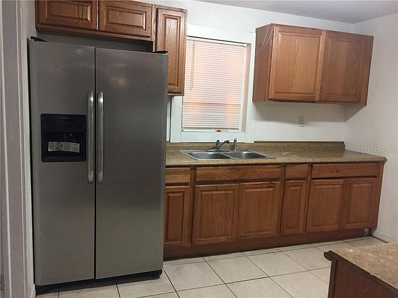 2nd image of 2707 E 22nd Ave