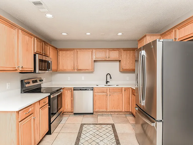 7007 Rovato Dr — Photo 9