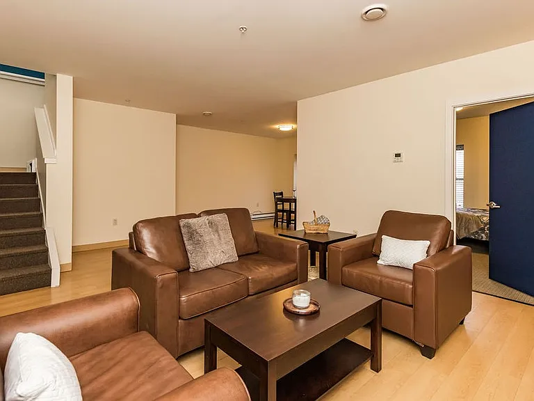 Copper Beech Commons — Photo 7