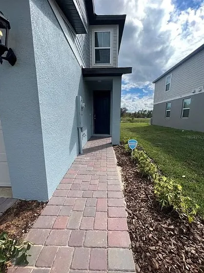 756 Legacy Dr — Photo 2
