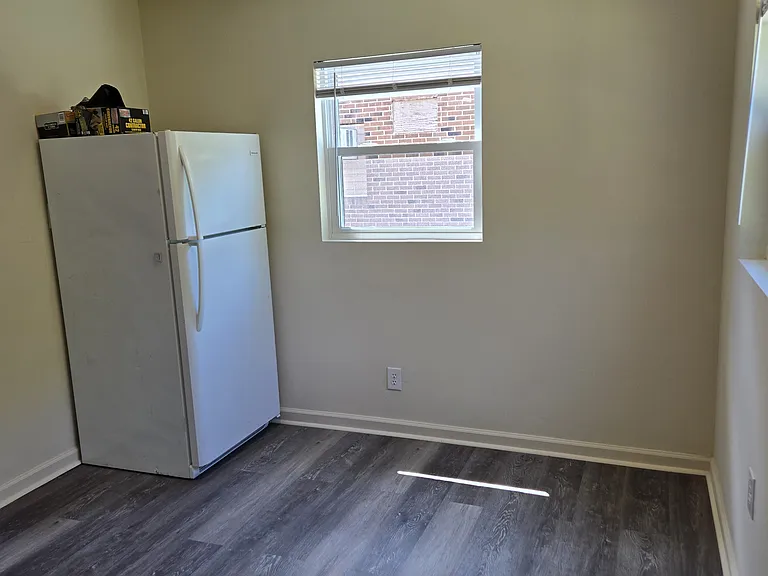 624 Middle St #A — Photo 3