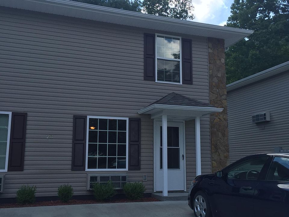 1st image of 120 Misty Glen Ter APT 1