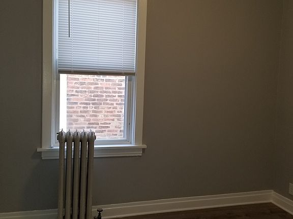 3rd image of 4062 W Cullerton St #2