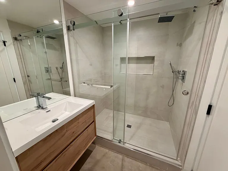 2821 Colorado Ave — Photo 14