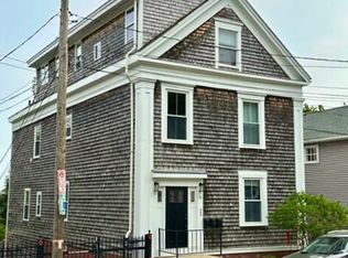 92 Salem St #1, Portland, ME 04102