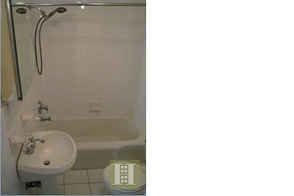 Rented by Halstead Real Estate | media 6