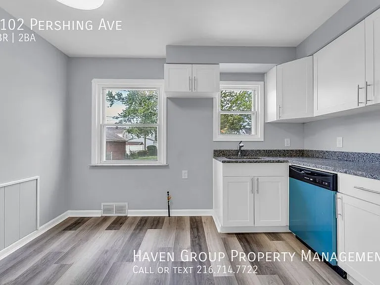 4102 Pershing Ave — Photo 9