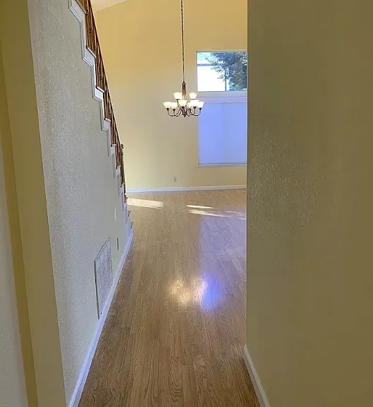 649 Daffodil Dr — Photo 9