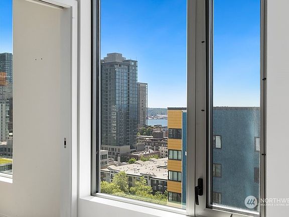 5th image of 2510 6th Avenue #1707