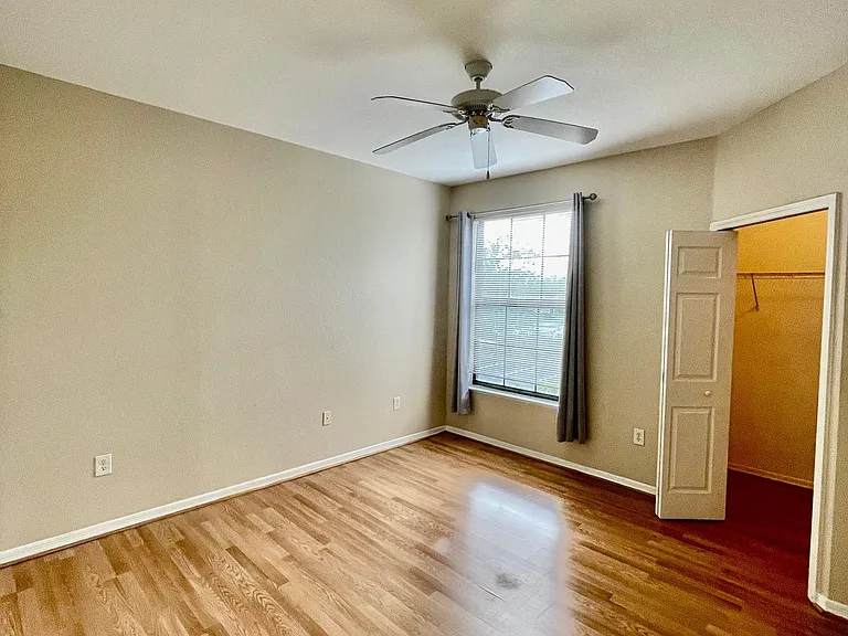 8377 38th Street Cir E #203 — Photo 3