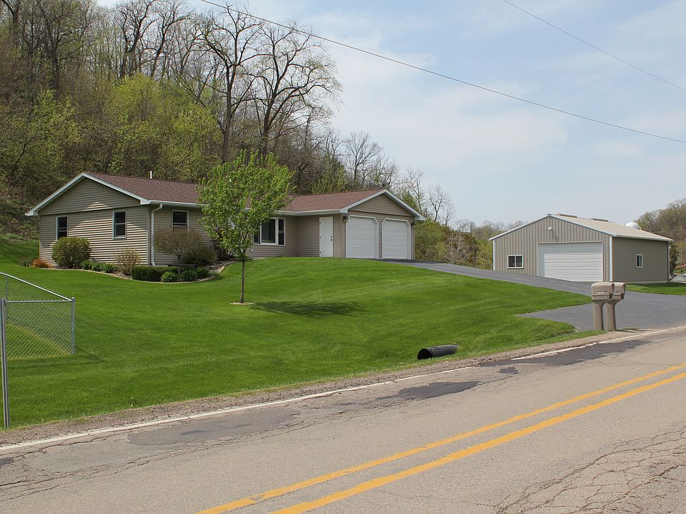 2nd image of 19457 Mud Lake Rd