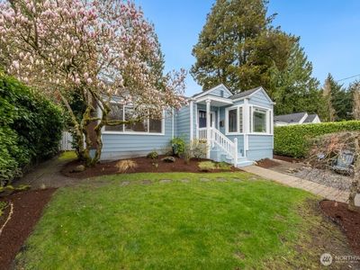 3643 41st Avenue W, Seattle, WA, 98199