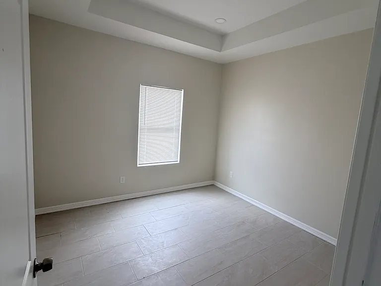 3734 Avenida Residencial — Photo 7