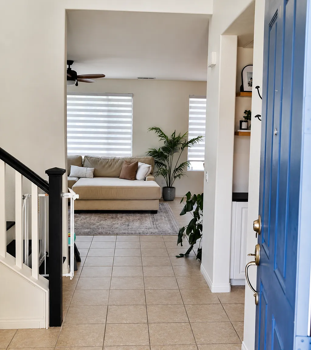 3 bed, 2.5 bath, 1934 sqft, $4,295 — Photo 4