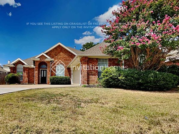 1931 Perry Dr