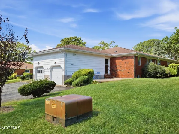 489 B Laurel Brook Drive, Brick, NJ 08724