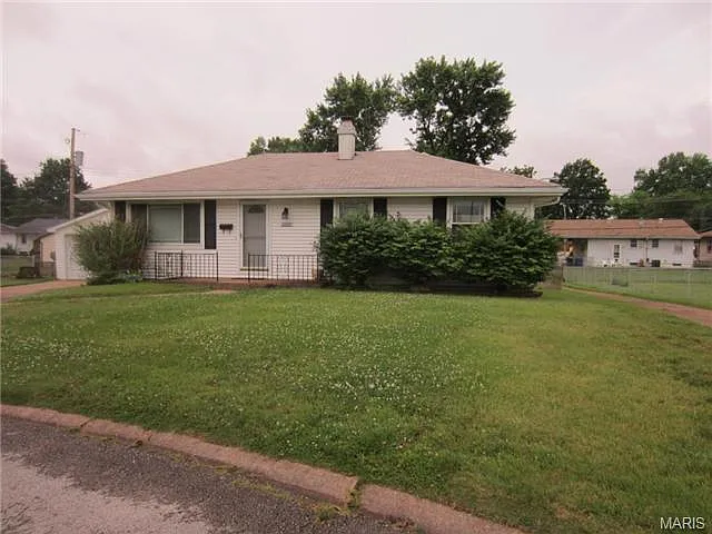 4008 Healy Ct photo 1