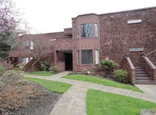 5914 SW Riveridge Ln, Portland, OR 97239