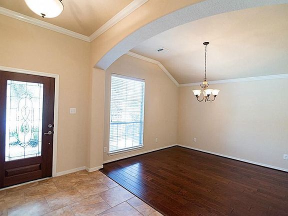 4th image of 20225 Southwood Oaks Dr