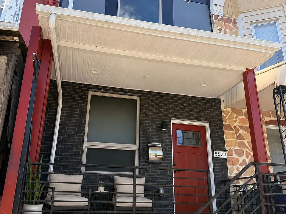 5520 Walton Ave