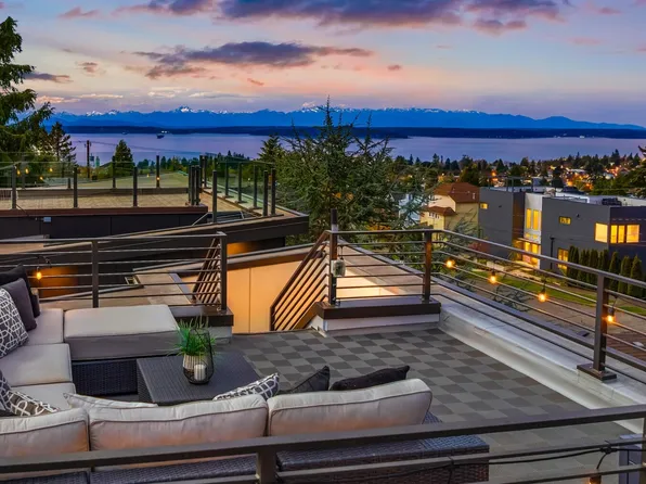 6710 36th Avenue SW #B, Seattle, WA 98126