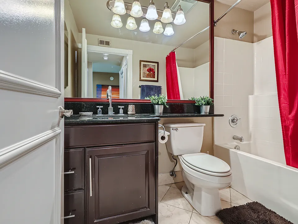 210 E Flamingo Rd #205