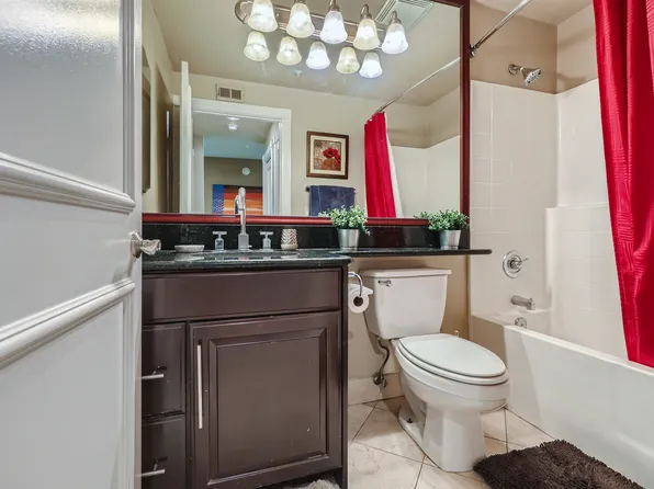 210 E Flamingo Rd, Las Vegas, NV