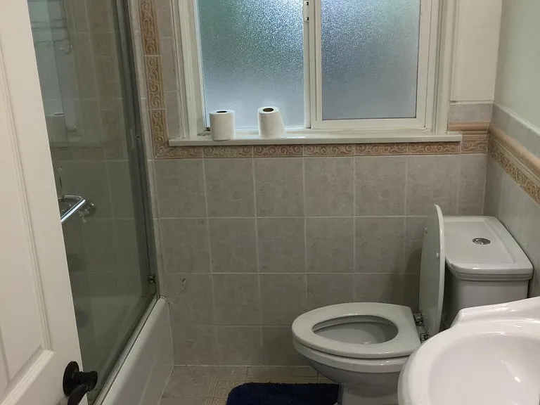 10420 Louise Ave — Photo 18