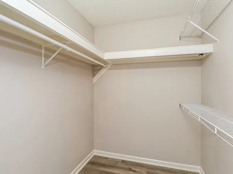 7229 Kavan Hunter Dr — Photo 12