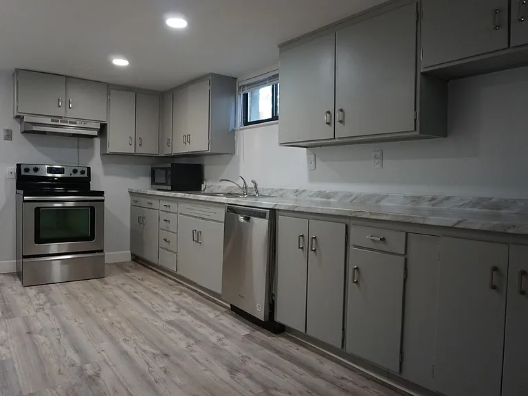 3551 S. 2200 W. — Photo 4