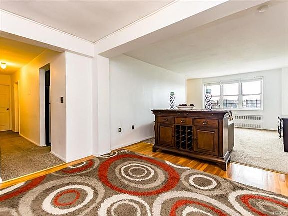 3rd image of 7 Balint Dr APT 627