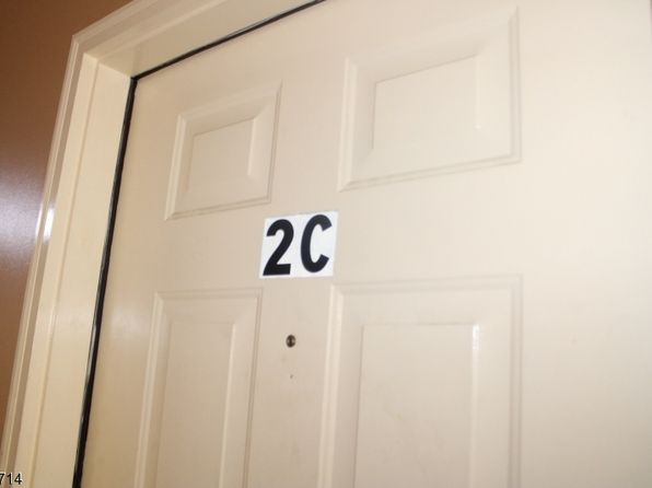 1270 N Broad St #2C, Hillside Twp., NJ 07205