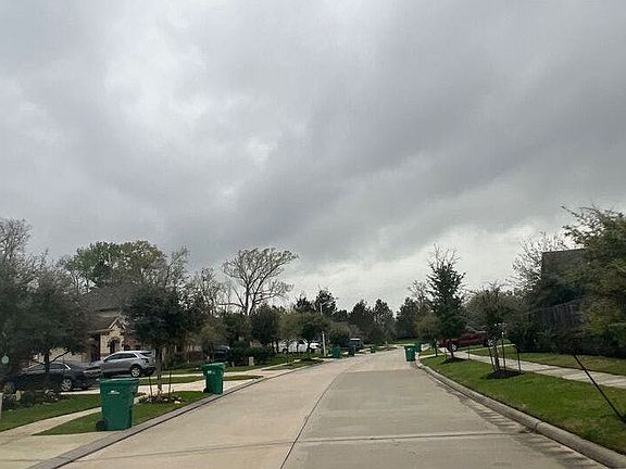 4th image of 18924 Rosewood Terrace Dr